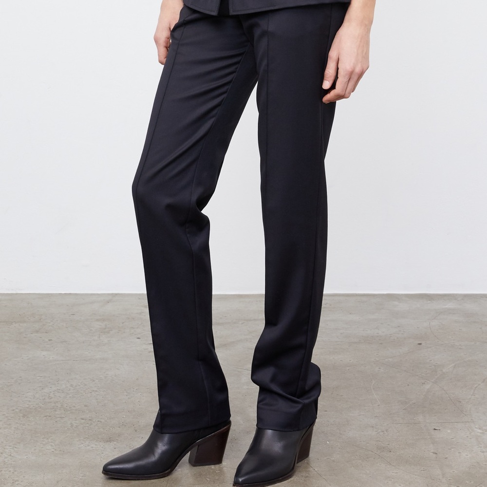 High-wasted suit pants